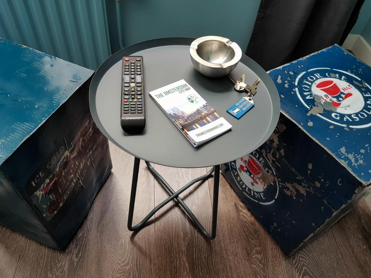 Urban Vibes Guesthouse Amsterdam Ngoại thất bức ảnh